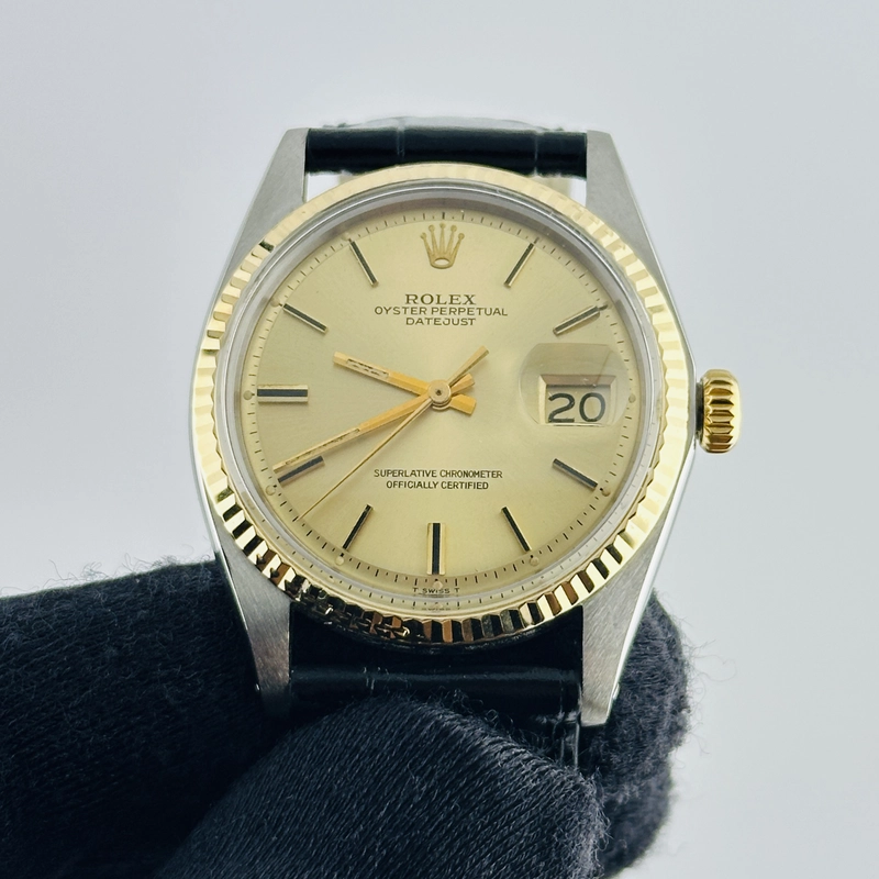 Rolex Datejust Champagne Stick Dial on Generic Leather Band Ref. 1601 1973 view 2