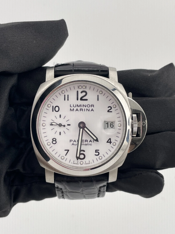 Panerai Luminor Marina White Dial on Black Leather Strap Ref. PAM00049 Complete 2012 view 2