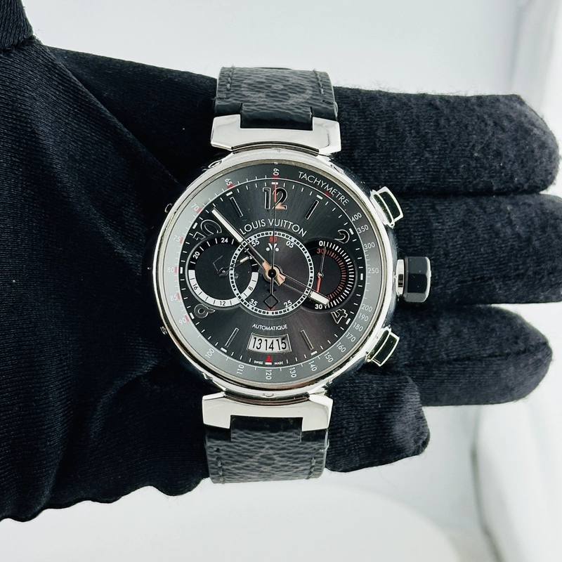 Louis Vuitton Tambour Voyage Slate Grey Dial on Leather Strap Ref. Q102N Papers 2011 view 2
