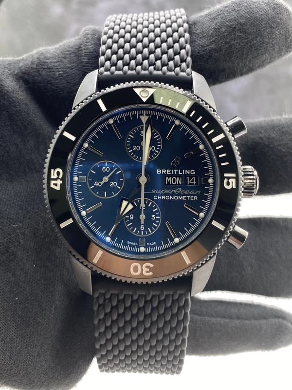 Breitling Superocean H√©ritage II Chronograph Blue Dial on Bracelet Ref. M13313101C1S1 Card 2026 view 2