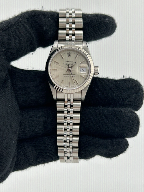 Rolex Datejust Lady Silver Stick Dial on Jubilee Ref. 69174 Papers 1991 view 2