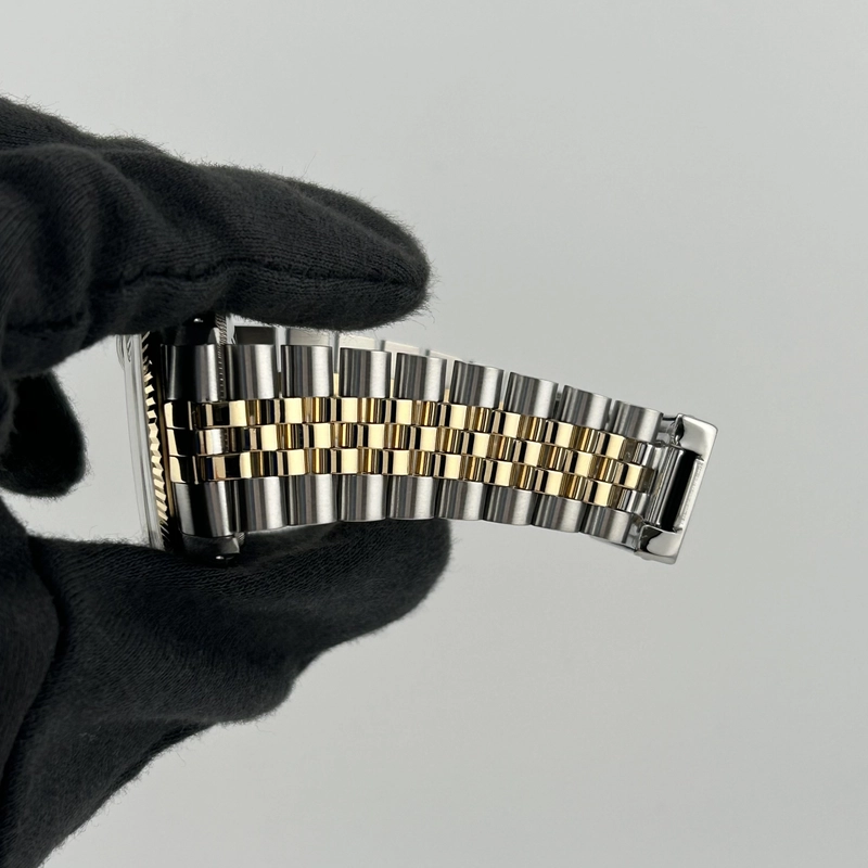 Rolex Datejust Champagne Stick Dial on D Link Jubilee Bracelet Ref. 16013 view 5