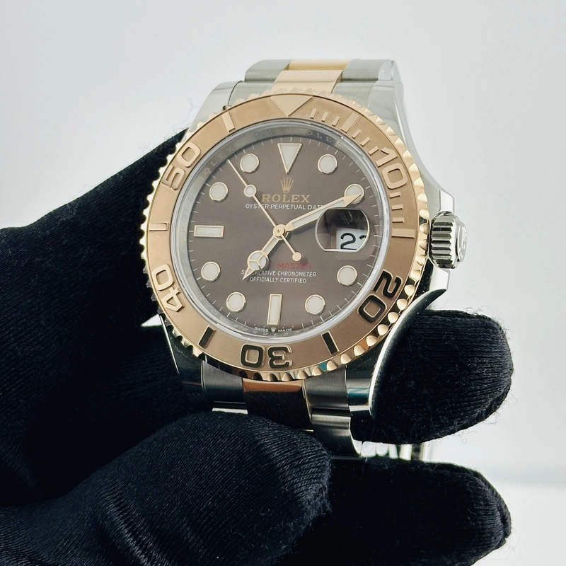 Rolex Yacht-Master Chocolate Dial on Oyster Ref. 126621 Card 2024 view 3