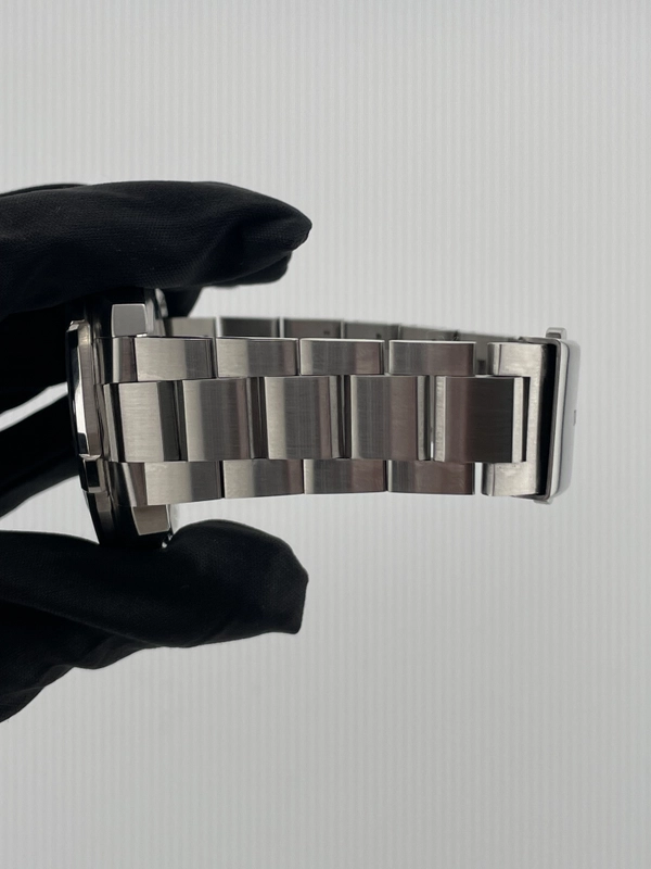 Tag Heuer Aquaracer Blue Dial on Stainless Steel Bracelet Ref. WAY101C.BA0746 Complete 2023 view 5