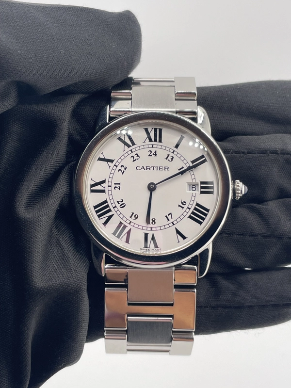 Cartier Ronde Solo Silver Dial on Bracelet Ref. W6701005 2015 view 2