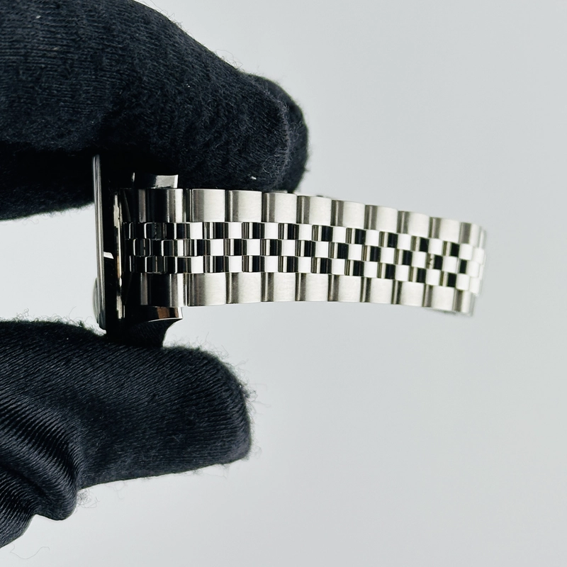 Rolex Datejust Lady Rhodium Diamond Dial on Jubilee Ref. 279174 Card 2019 view 5