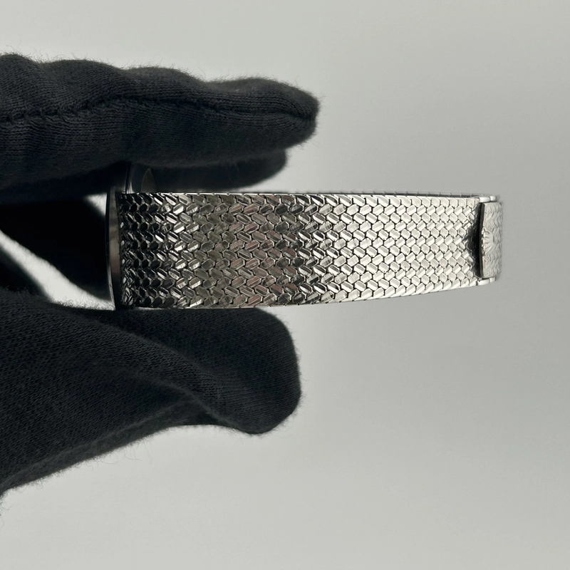 Rolex Cellini Silver Dial on Mesh Ref. 3836/9 1972 view 4