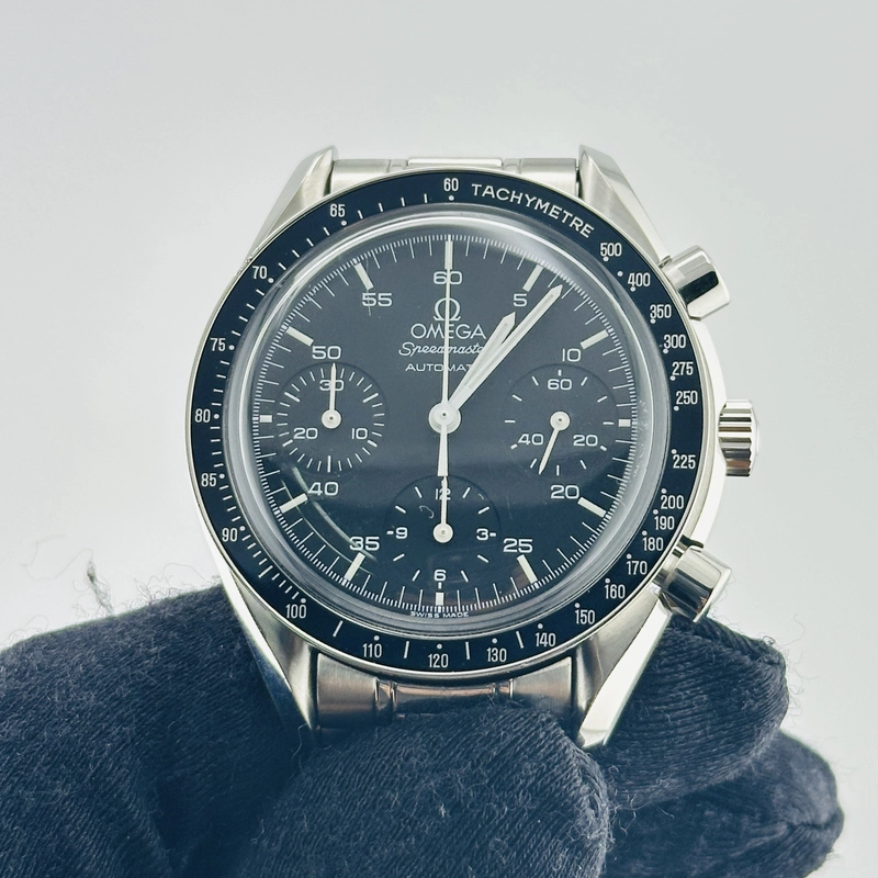 Omega Speedmaster Black Chrono Dial on Stainless Steel Bracelet Ref. 3510.50.00 view 3