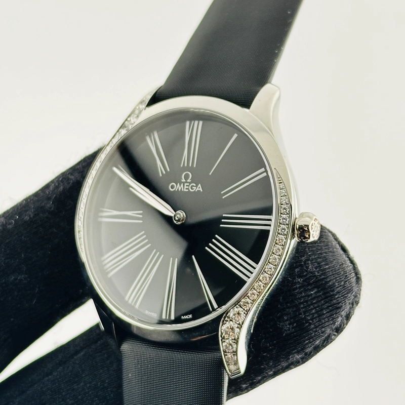 Omega De Ville Trésor Black Dial on Fabric Strap Ref. 428.17.39.60.01.001 Card Open Date view 4