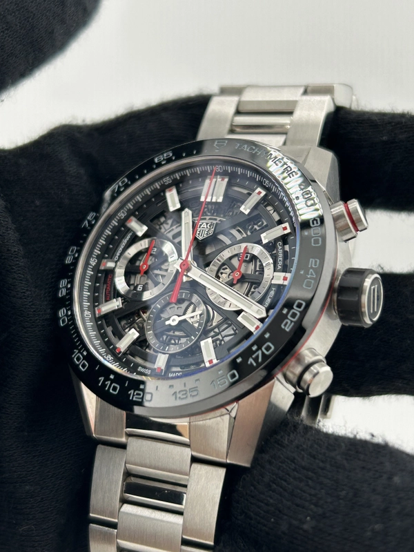 Tag Heuer Carrera Black Dial on Stainless Steel Bracelet Ref. CBG2A10 view 3