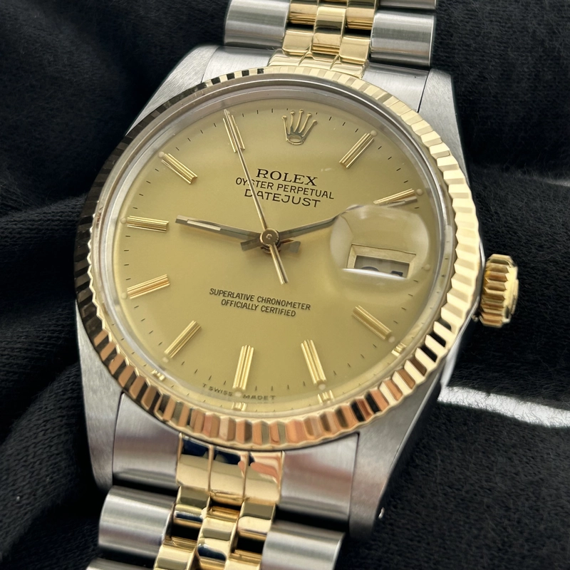 Rolex Datejust Champagne Stick Dial on D Link Jubilee Bracelet Ref. 16013 view 3
