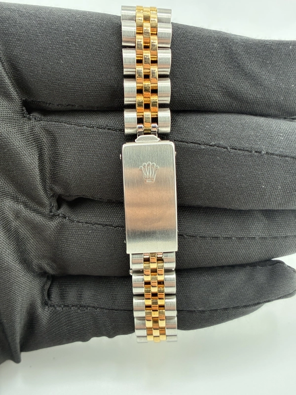Rolex Datejust Lady Champagne Roman Dial on Jubilee Ref. 69173 1996 view 4