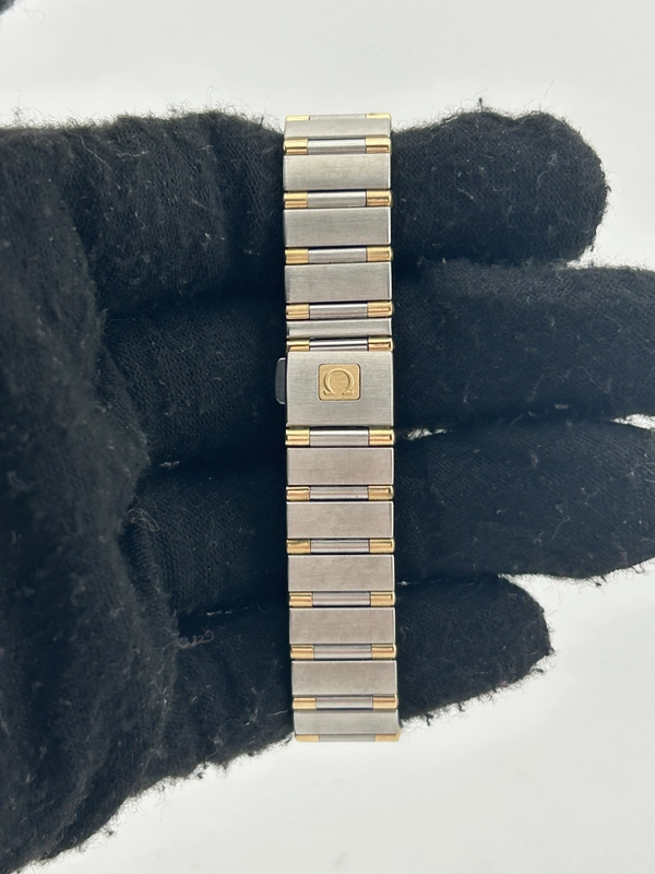 Omega Constellation White Mop Dial on 2 Tone Gold Plated Stainless Steel Bracelet Ref. 1362.70 Card 1998 view 4