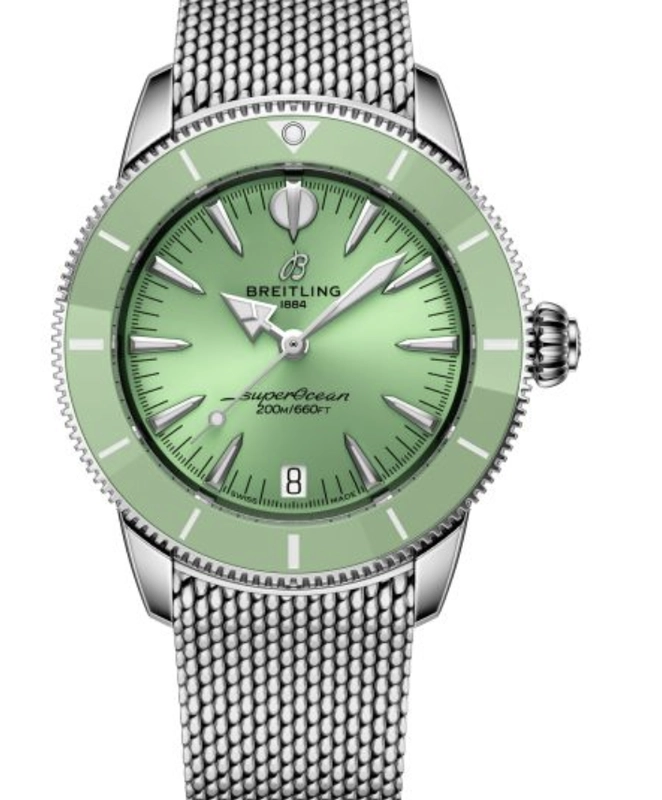 Breitling Superocean Heritage Green Dial on Mesh Metal Bracelet Ref. A10390 Complete