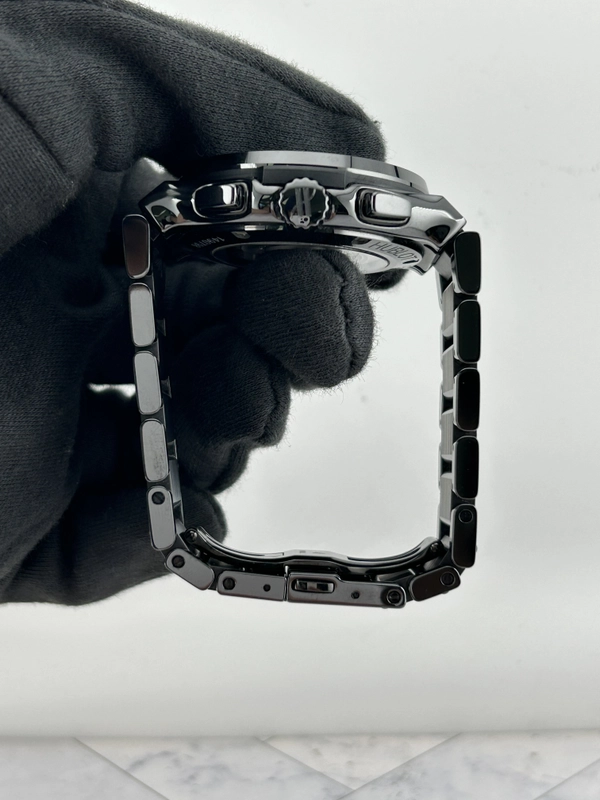 Hublot Classic Fusion Chronograph Black Dial on Bracelet Ref. 540.CM.1170.CM Card 2021 view 6