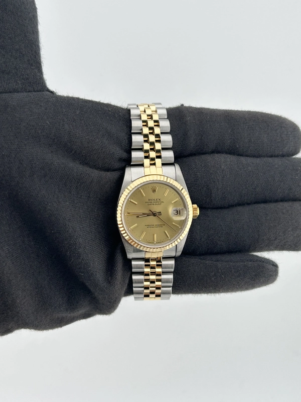 Rolex Datejust 31 Champagne Stick Dial on Jubilee Ref. 68273 view 2