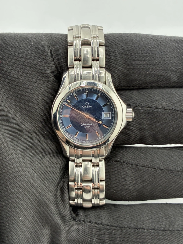 Omega Seamaster 120 M Blue Dial on Stainless Steel Bracelet Ref. 2586.80 view 3
