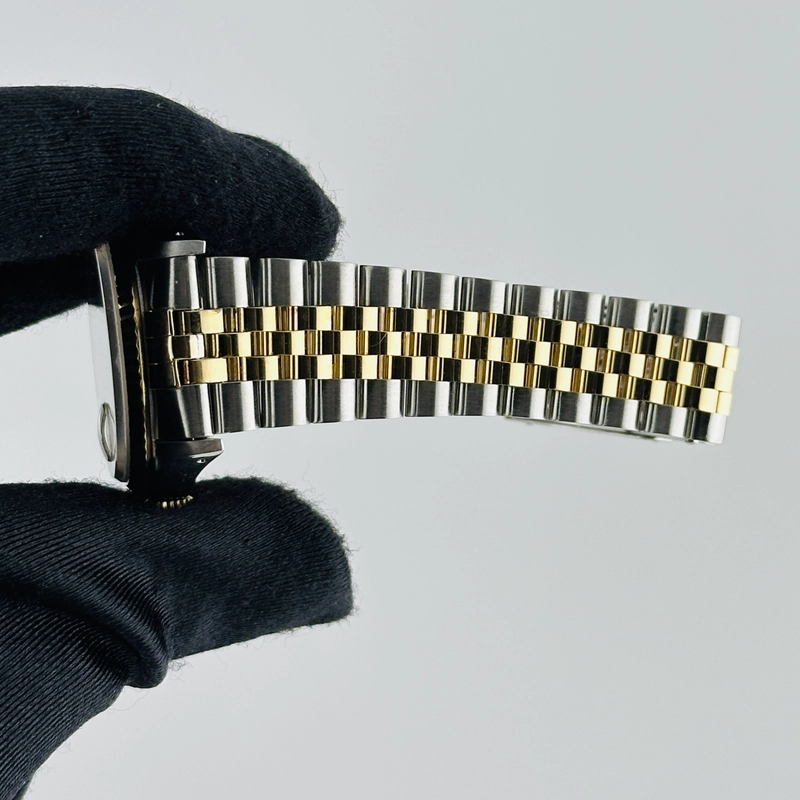 Rolex Datejust Champagne Stick Dial on D Link Jubilee Bracelet Ref. 16233 Papers 1994 view 5