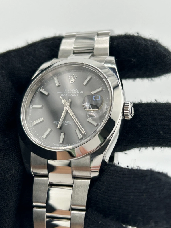 Rolex Datejust Rhodium Dial on Jubilee Ref. 126300 Card 2019 view 3