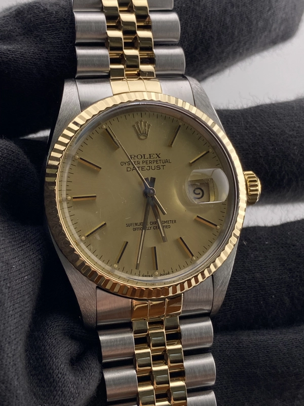 Rolex Datejust Champagne Stick Dial on D Link Jubilee Bracelet Ref. 16013 1987 view 3