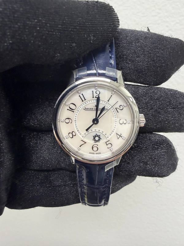 Jaeger Le Coultre Rendez-Vous Classic Night & Day Silvered Grey, Mother Of Pearl Dial on Leather Strap Ref. Q3468410 Card 2026 view 2