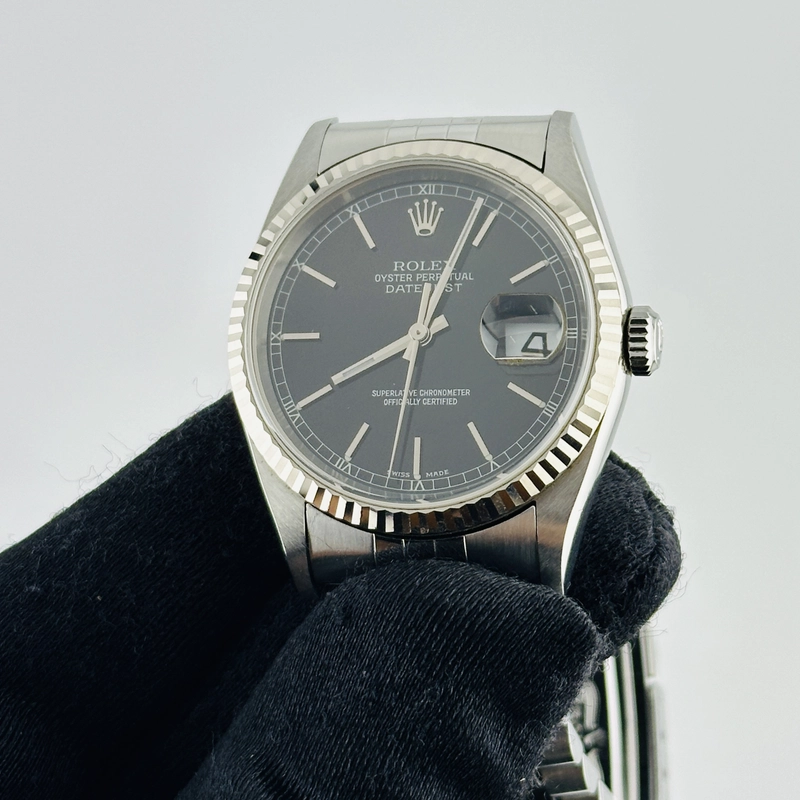 Rolex Datejust Black Dial on D Link Jubilee Bracelet Ref. 16234 2002 view 3