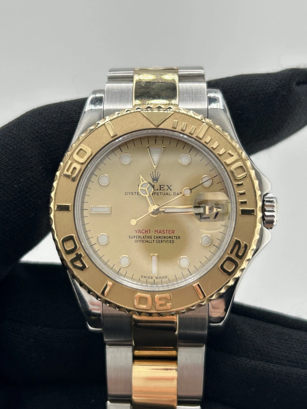 Rolex Yacht-Master Midsize Champagne Dial on Oyster Ref. 168623 2002 view 3