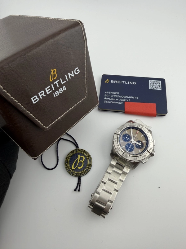 Breitling Avenger B01 Chronograph Beige Dial on Bracelet Ref. AB0147101A1A1 Card 2026 view 8