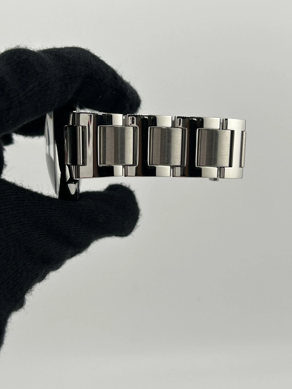 Cartier Ballon Bleu 40 Dark Gray Dial on Stainless Steel Bracelet Ref. WSBB0060 Card 2021 view 5