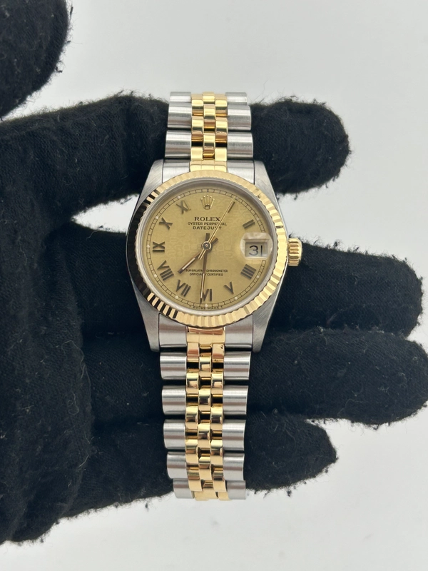Rolex Datejust 31 Champagne Anniversary Dial on 2 Tone Jubilee D Link Bracelet Ref. 68273 1995 view 2