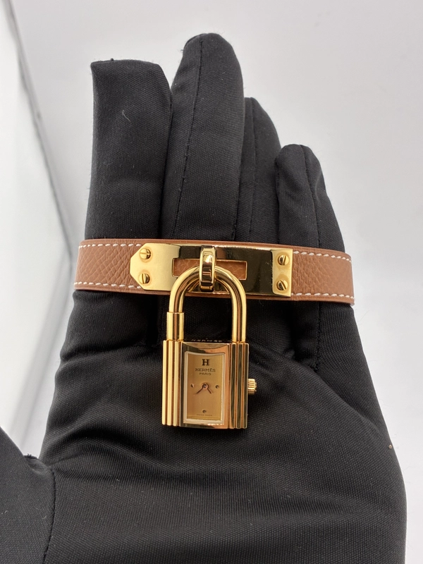 Hermes Kelly Cadenas Gold Dial on Leather Ref. KE1.201 Papers 1997 view 3