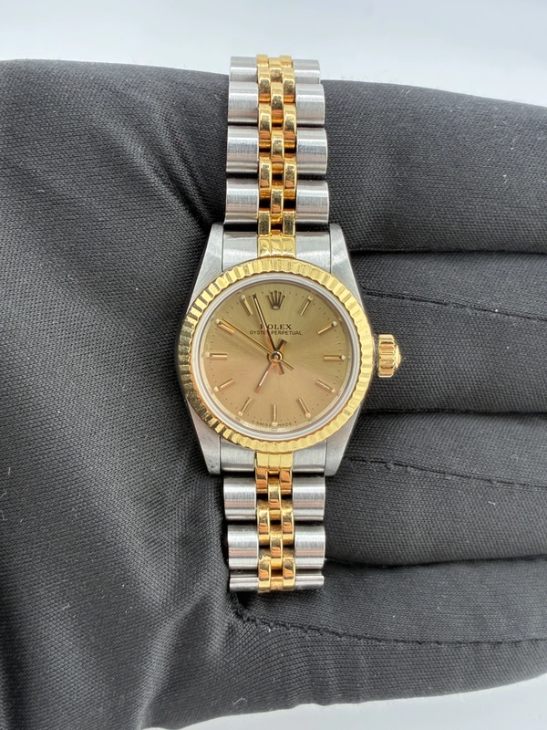 Rolex Oyster Perpetual Champagne Stick Dial on Jubilee Ref. 67193 1895 view 3