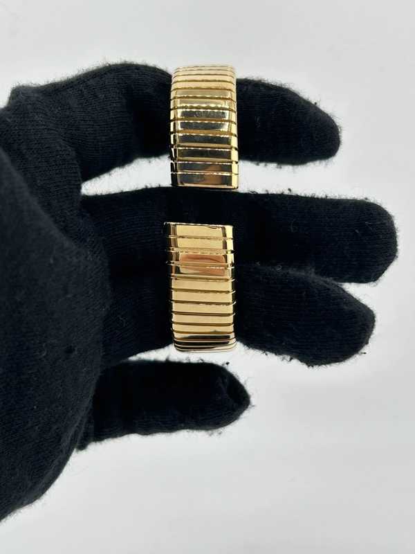 Bvlgari Mini Tubogas Black Dial on Yellow Gold Bracelet Ref. BB192T Papers 1996 view 4