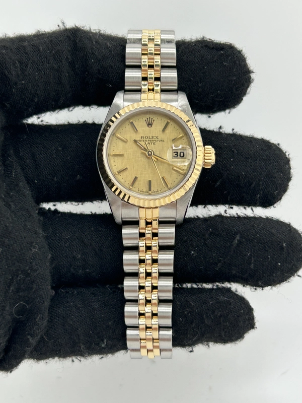 Rolex Date Champagne Linen Stick Dial on 2 Tone Jubilee D Link Bracelet Ref. 69173 1986 view 2