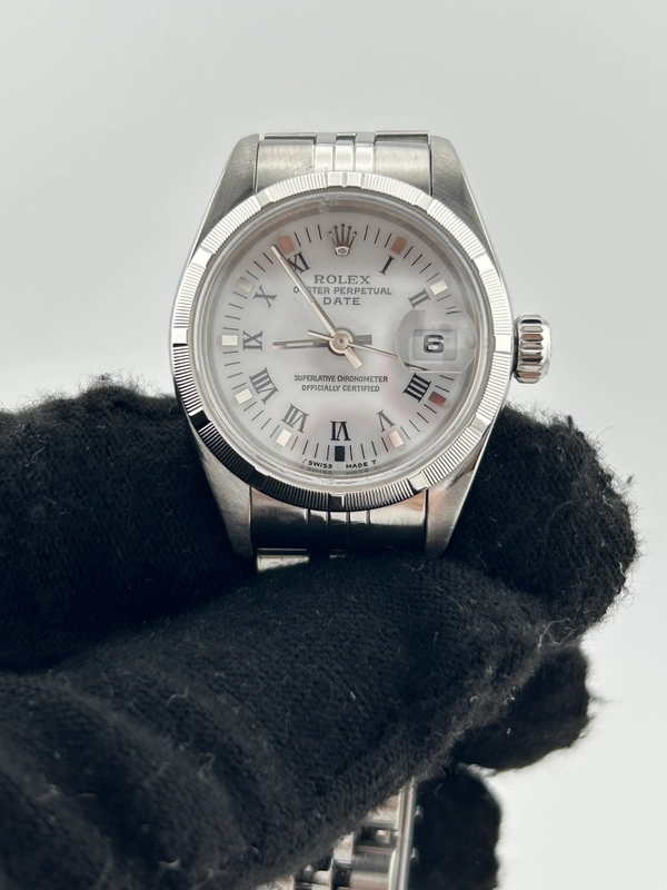 Rolex Date Lady White Dial on Stainless Steel Bracelet Ref. 69190 1996 view 3