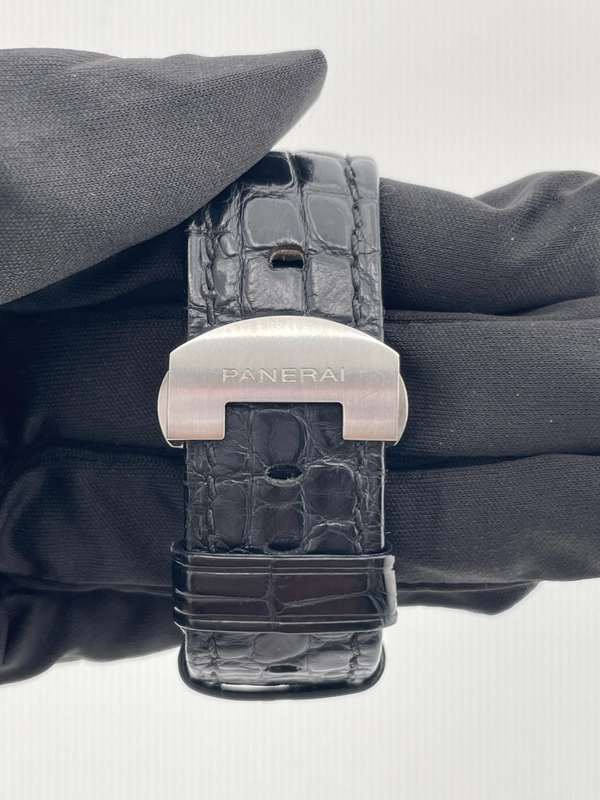Panerai Luminor Marina White Dial on Black Leather Strap Ref. PAM00049 Complete 2012 view 4