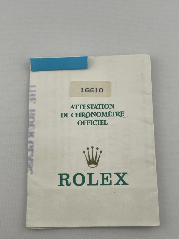 Rolex Submariner Date Black Dial on Oyster Ref. 16610 Papers Open Date view 7