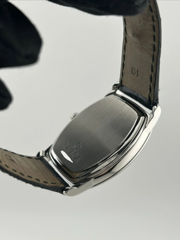 Omega De Ville Prestige Tonneau Cream Dial on Black Leather Strap Ref. 4803.31.12 view 7