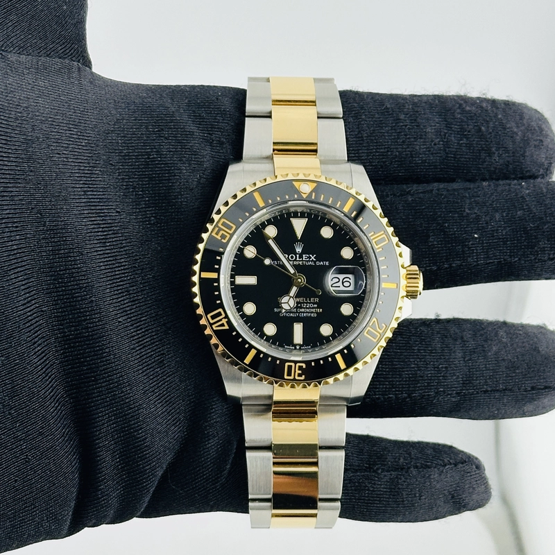 Rolex Sea-Dweller Black Dial on Oyster Ref. 126603 Card 2019 view 2