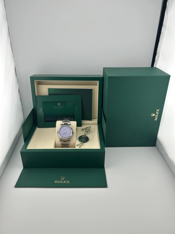 Rolex Oyster Perpetual 36 Lavender Dial on Oyster Ref. 126000 Complete 2026 view 7