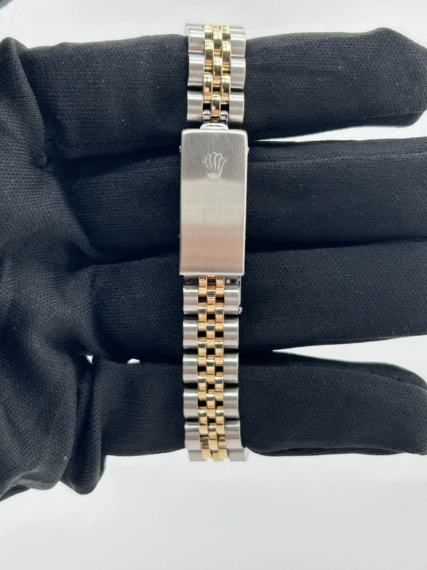 Rolex Datejust Lady Champagne Diamond Dial on Jubilee Ref. 69173 Papers 1999 view 4