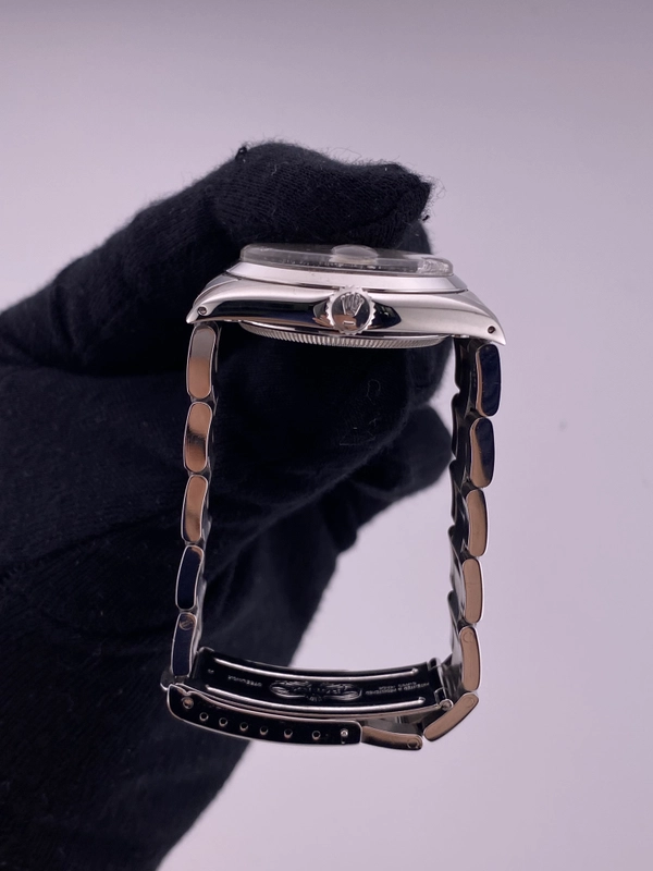 Rolex Oyster Perpetual Date Silver Stick Dial on Oyster Steel Bracelet Ref. 1500 1966 view 6
