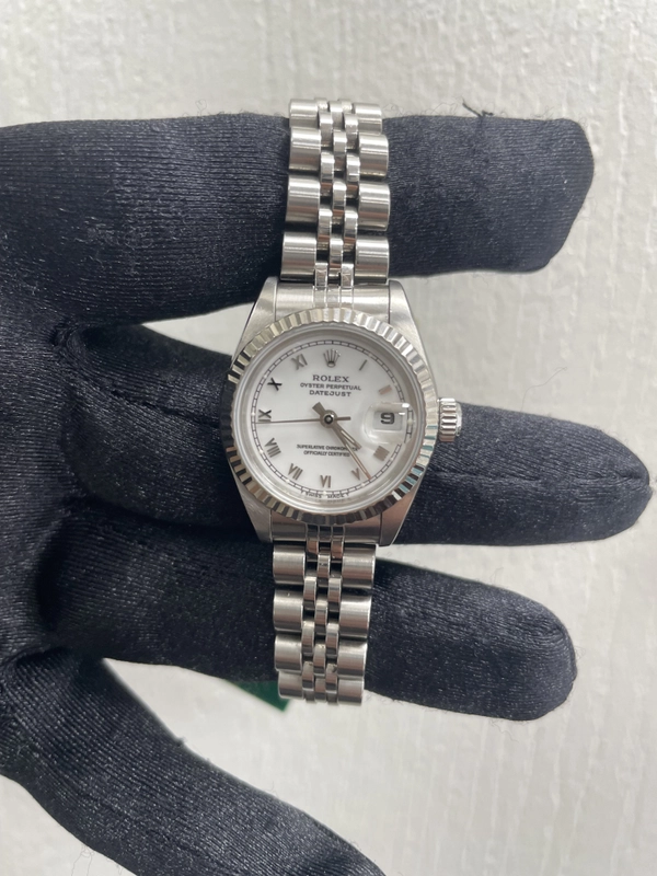 Rolex Datejust White Roman Dial on Jubilee Ref. 69174 Papers 1996 view 2
