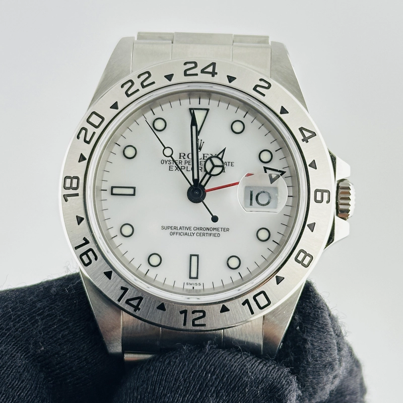 Rolex Explorer II Polar White Dial on Oyster Bracelet Ref. 16570 Papers 1998 view 3