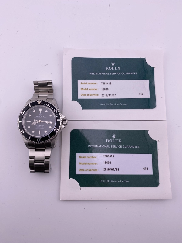 Rolex Sea-Dweller Black Dial on Oyster Ref. 16600 view 7