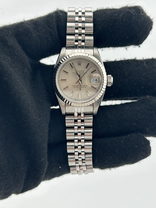 Rolex Datejust Lady Silver Stick Dial on Jubilee D Link Bracelet Ref. 69174 Papers 1992 view 2