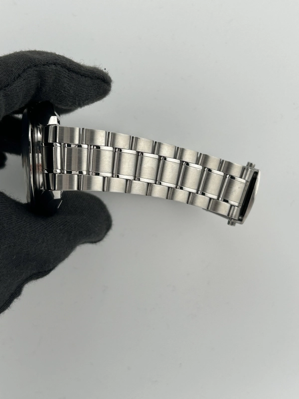 Omega Speedmaster Moon to Mars Black Dial on Stainless Steel Bracelet Ref. 3577.50 view 5