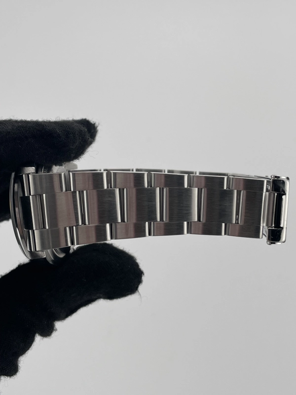 Rolex Explorer Black Dial on Oyster Steel Bracelet Ref. 114270 Papers Open Date view 5