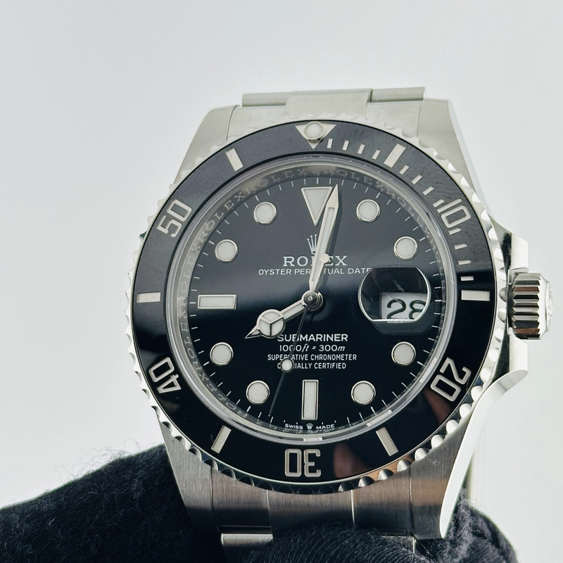 Rolex Submariner Black Dial on Oyster Bracelet Ref. 126610LN Card 2024 view 3
