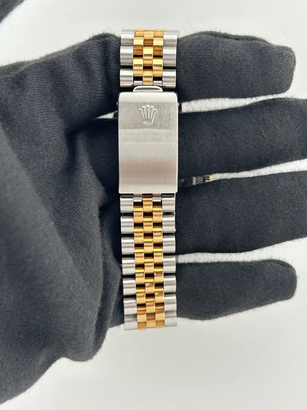 Rolex Datejust Black Anniversary Dial Dial on 2 Tone Jubilee D Link Ref. 16233 Papers 1995 view 4